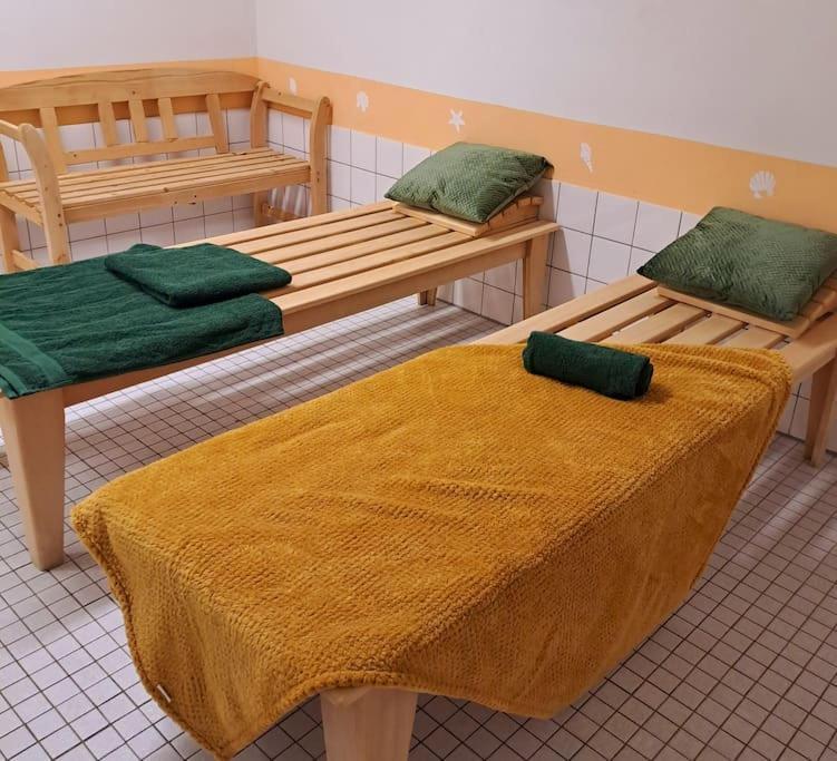 Schwarzwald-Traum Mit Pool Und Sauna Unterkirnach 外观 照片